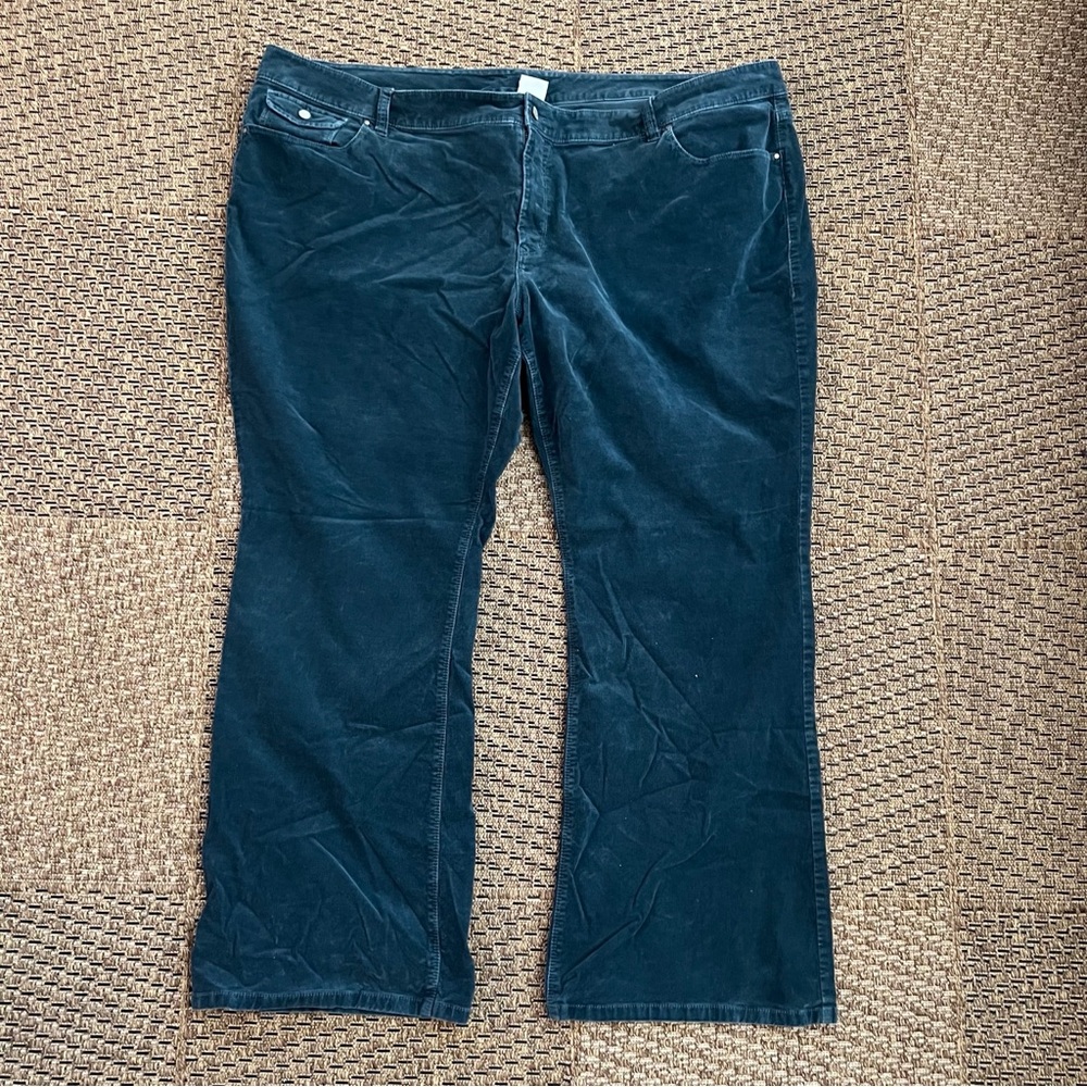 Old Navy Plus Size Flare Leg Corduroys-Size 26